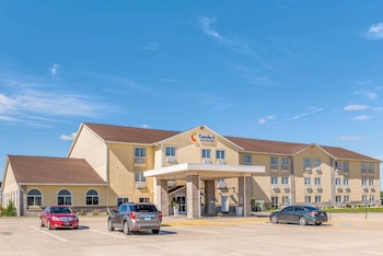comfort inn and suites near route 66