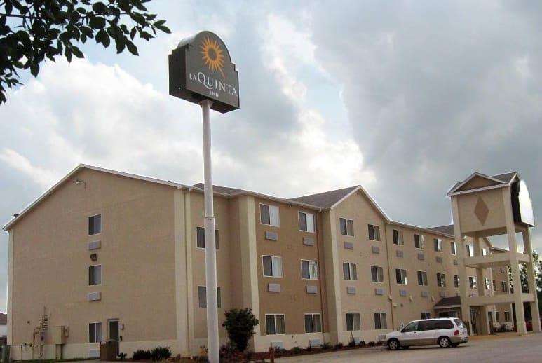 la quinta inn by wyndham lincoln