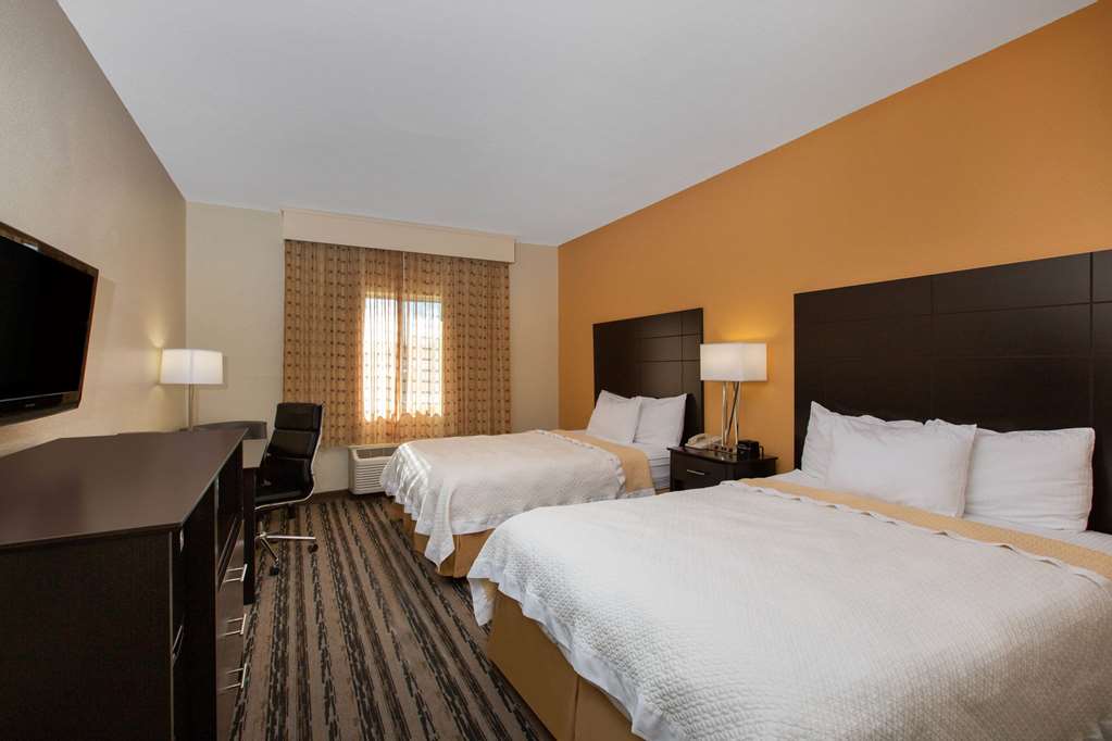 la quinta inn by wyndham lincoln