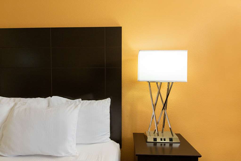 la quinta inn by wyndham lincoln