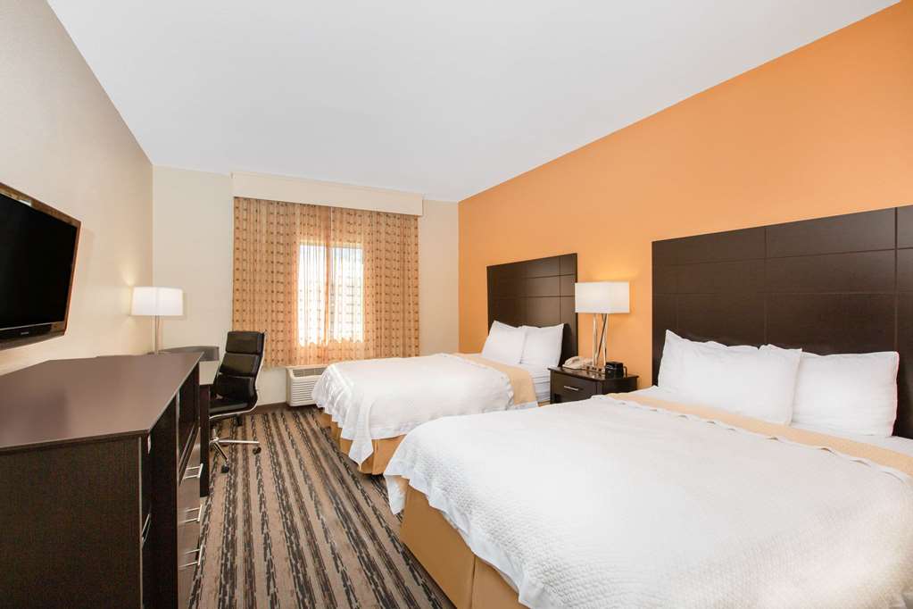 la quinta inn by wyndham lincoln