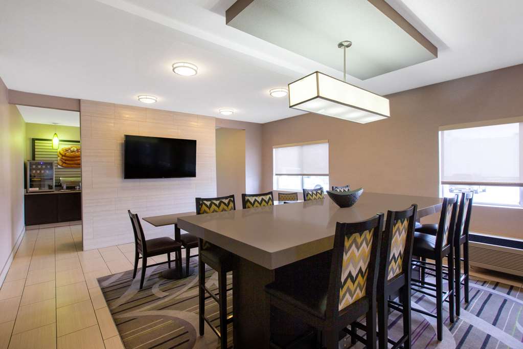 la quinta inn by wyndham lincoln