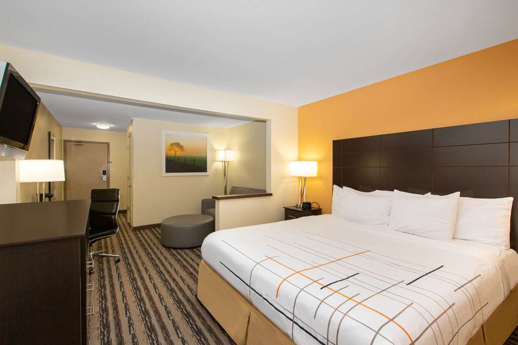 la quinta inn by wyndham lincoln