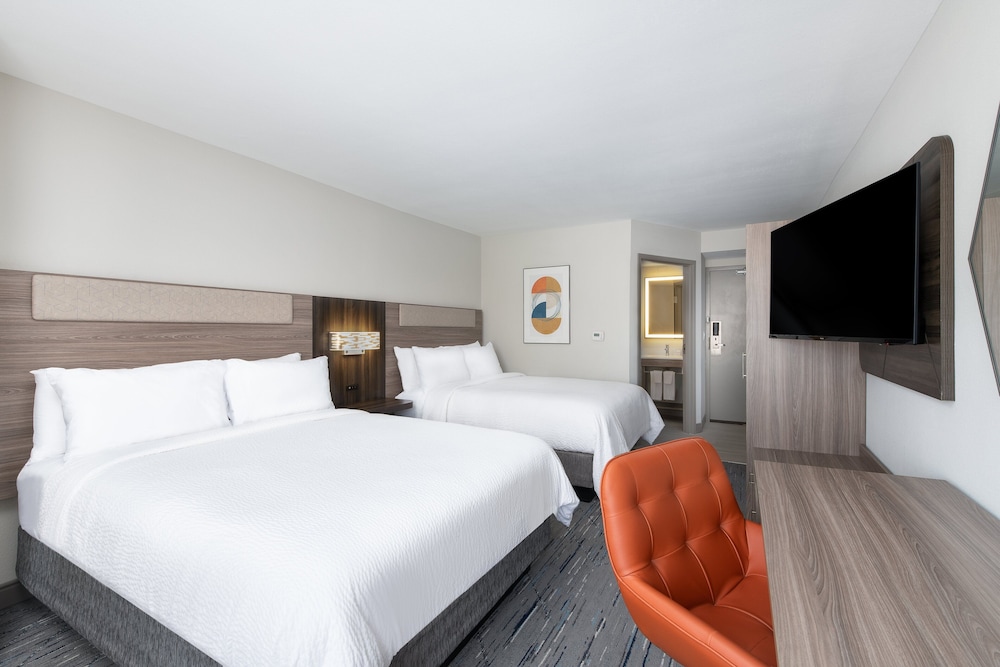 holiday inn express atlanta west theme park by ihg