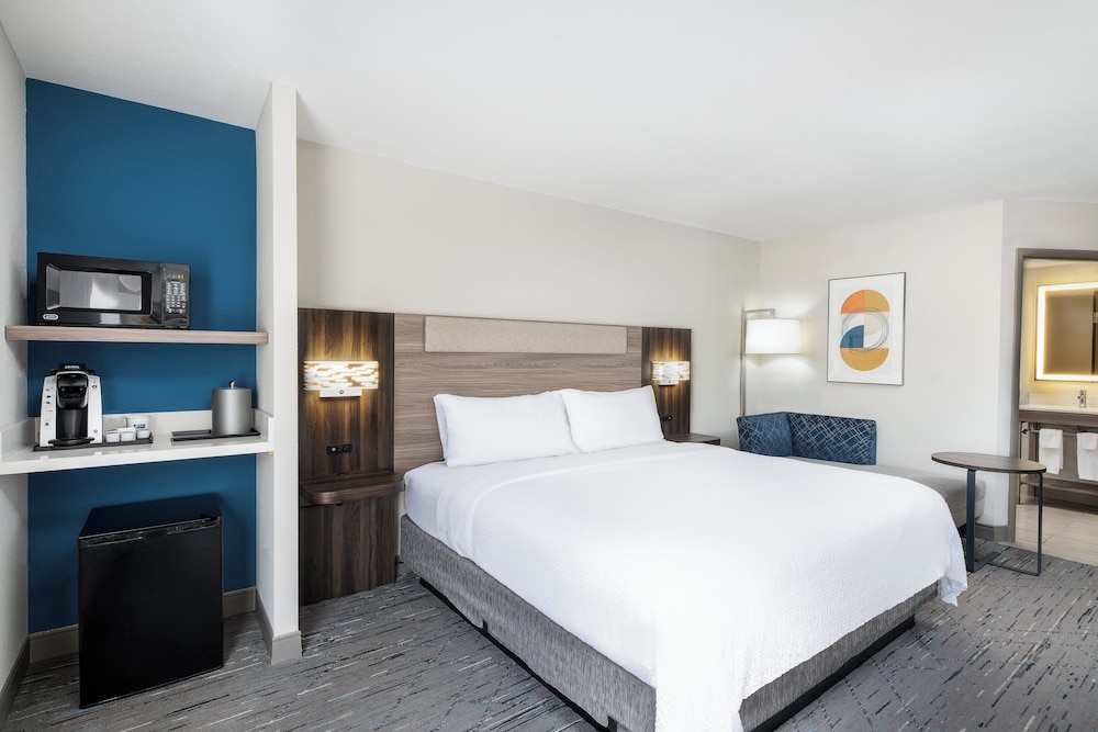 holiday inn express atlanta west theme park by ihg