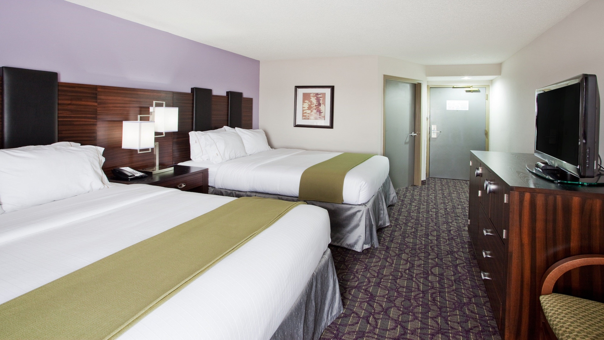 holiday inn express atlanta west theme park by ihg