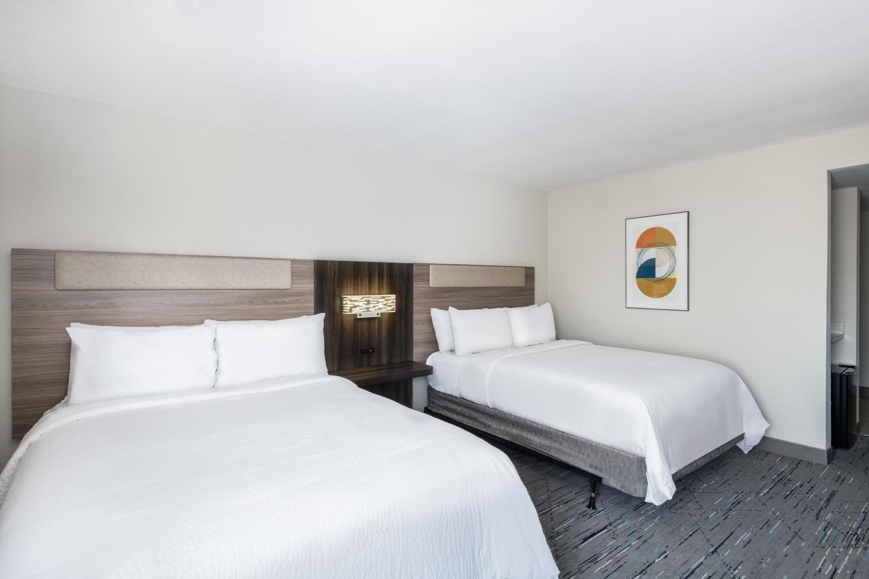 holiday inn express atlanta west theme park by ihg