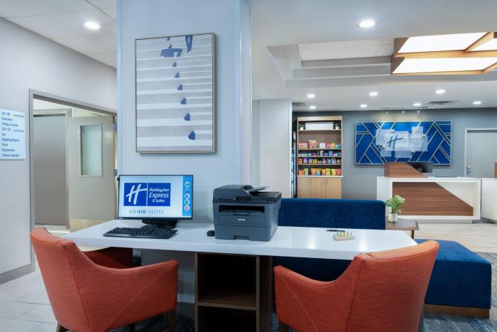holiday inn express atlanta west theme park by ihg