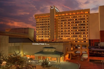 doubletree by hilton little rock