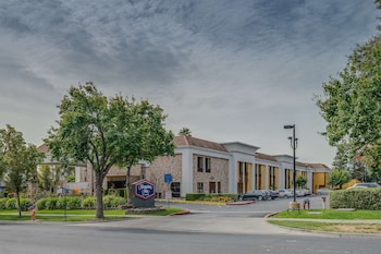 hampton inn livermore