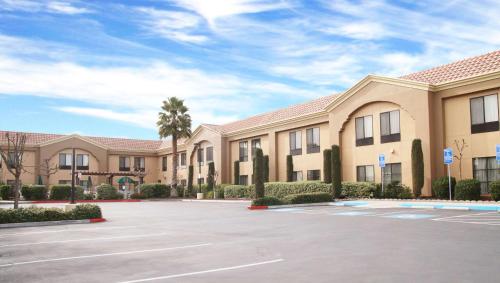 hampton inn livermore