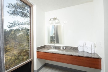 wyndham garden columbia ft jackson