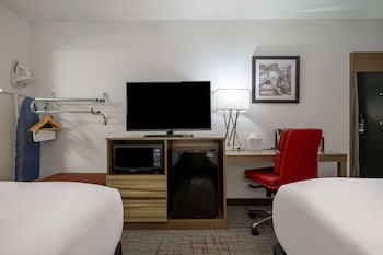 wyndham garden columbia ft jackson