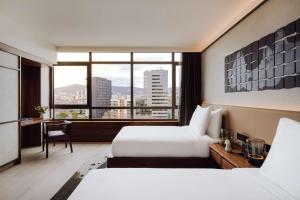 Nobu Hotel Barcelona,Esplugues De Llobregat>>Barcelona,5 star