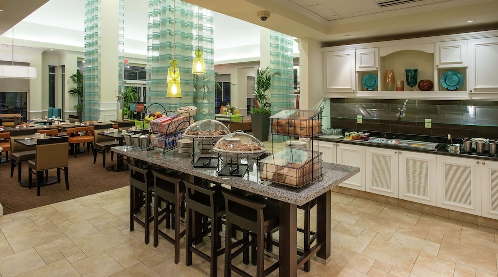 hilton garden inn macon mercer university