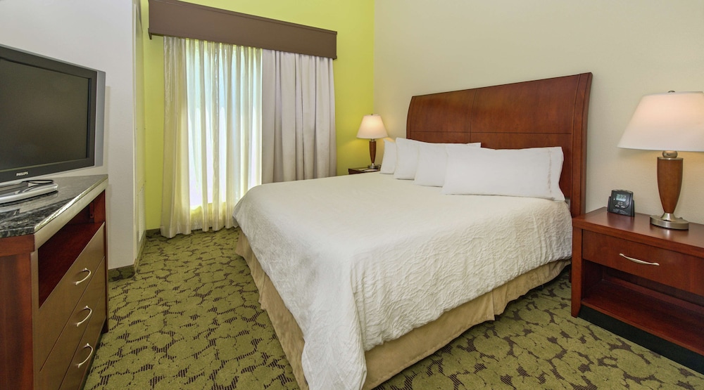 hilton garden inn macon mercer university