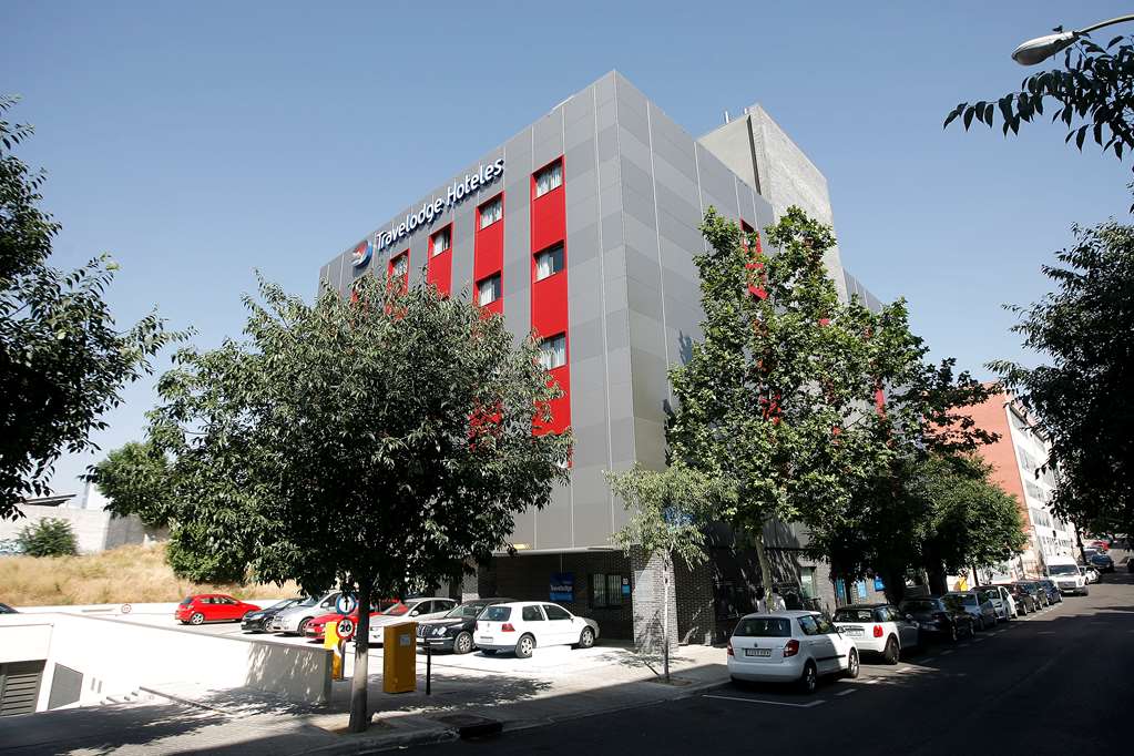 travelodge madrid metropolitano