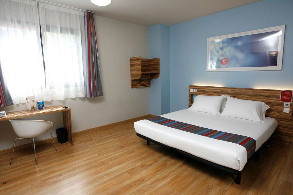 travelodge madrid metropolitano
