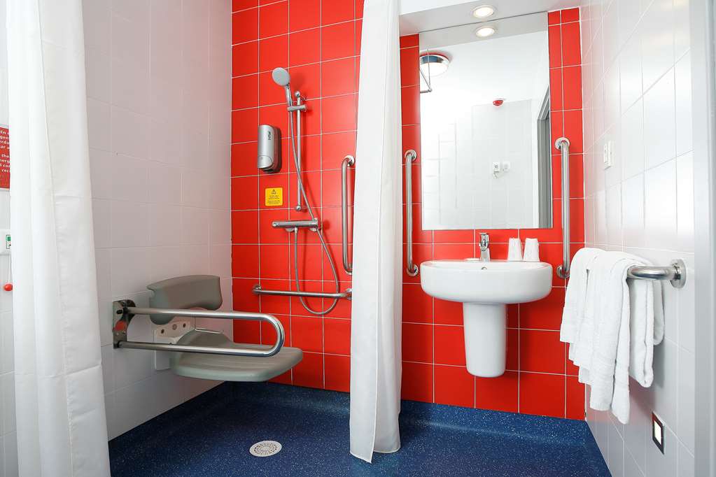travelodge madrid metropolitano