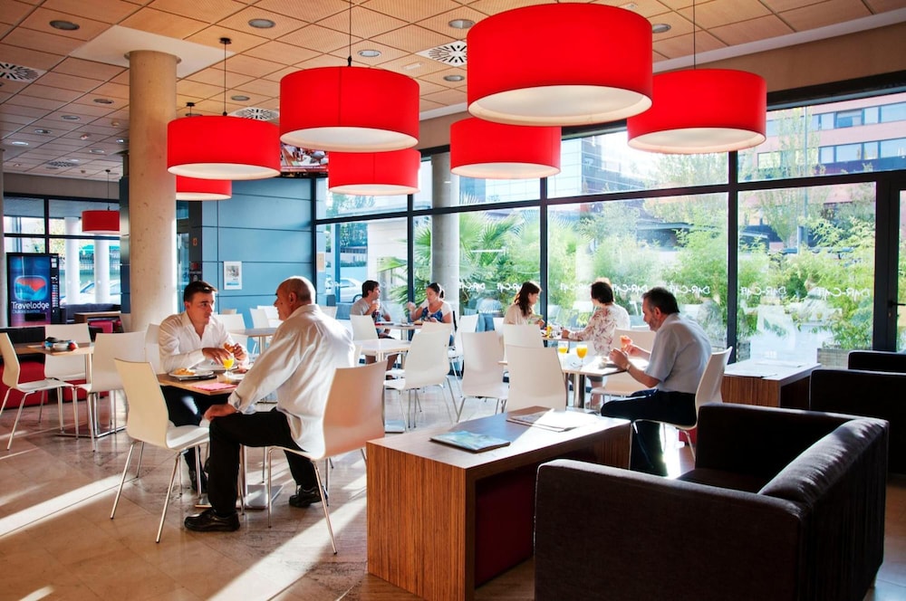 travelodge madrid torrelaguna