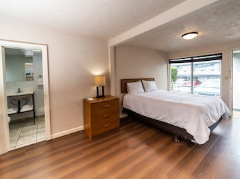 terimore bayfront inn