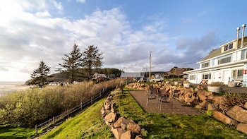 terimore bayfront inn