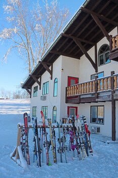 whitecap mountains resort