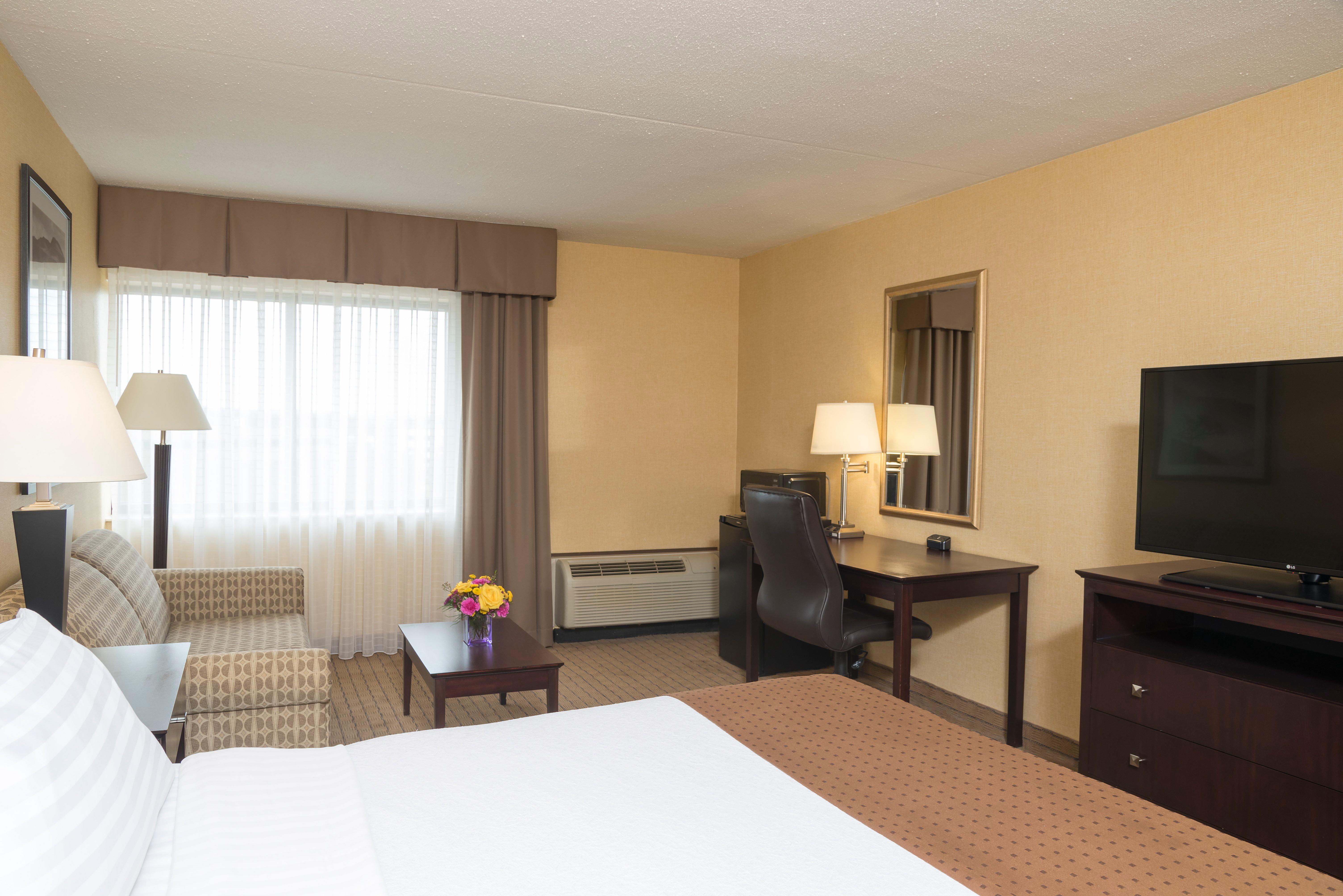 holiday inn cleveland s independence by ihg
