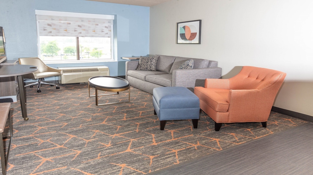 holiday inn cleveland s independence by ihg