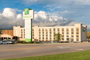 holiday inn cleveland s independence by ihg