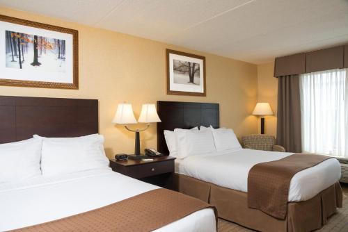 holiday inn cleveland s independence by ihg