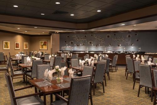 holiday inn cleveland s independence by ihg