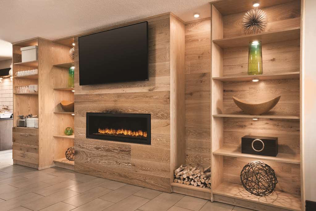 country inn and suites by radisson indianapolis east