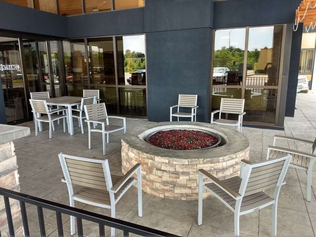 country inn and suites by radisson indianapolis east