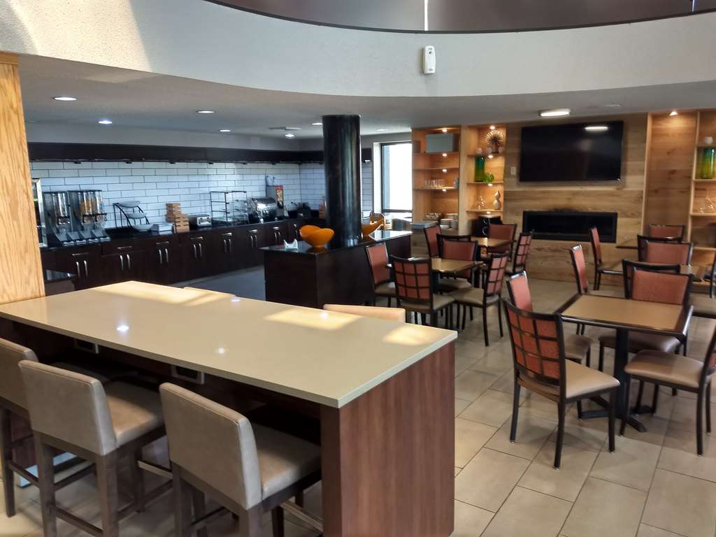 country inn and suites by radisson indianapolis east