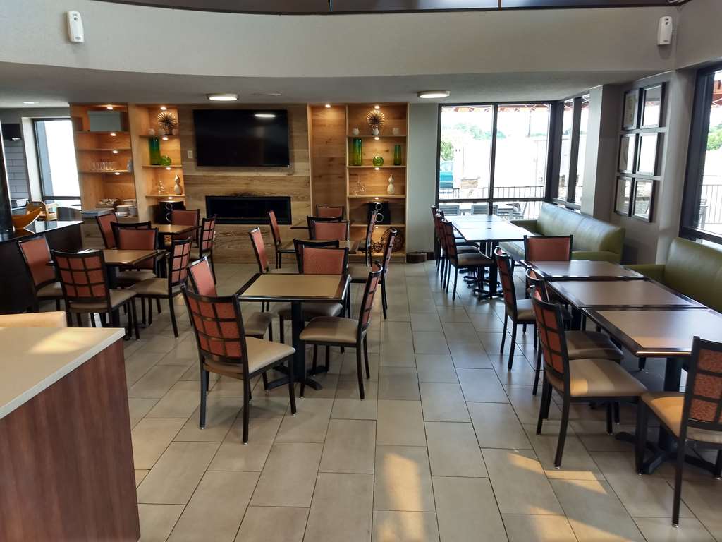 country inn and suites by radisson indianapolis east