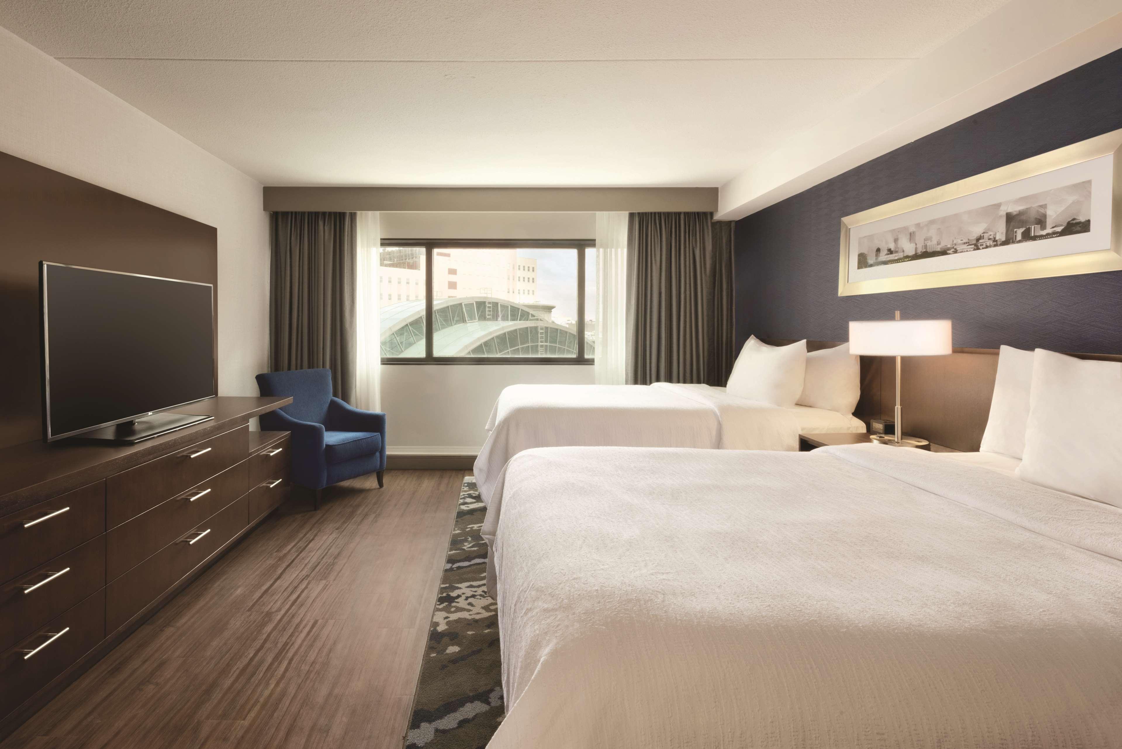 embassy suites by hilton indianapolis downtown