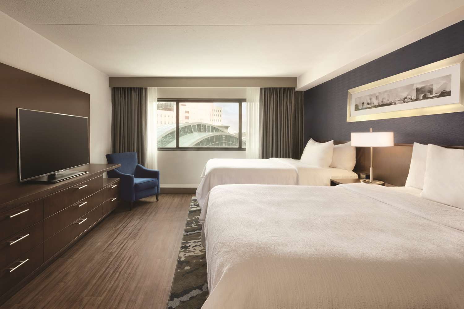 embassy suites by hilton indianapolis downtown