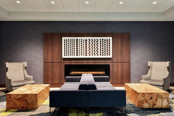 Embassy Suites By Hilton Indianapolis Downtown,Indiana>>Center Township,4 star