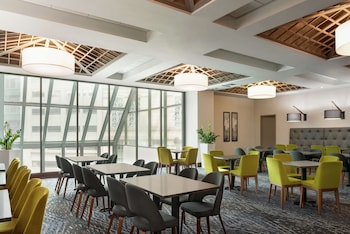 Embassy Suites By Hilton Indianapolis Downtown,Indiana>>Center Township,4 star