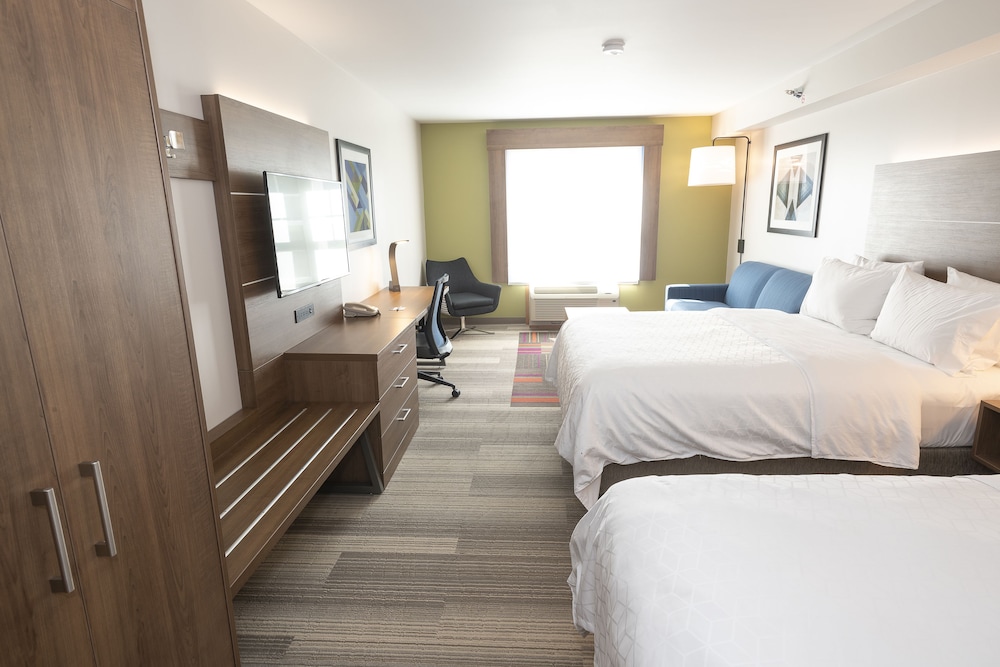 holiday inn express hotel and suites iron mountain by ihg