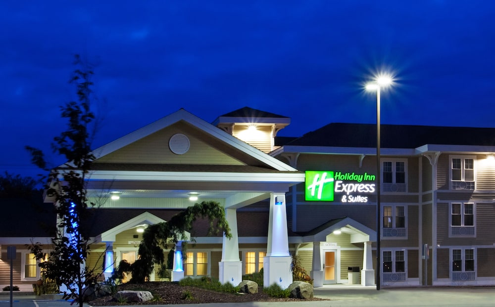 holiday inn express hotel and suites iron mountain by ihg