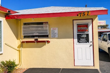 Sai Park Motel,,3 star