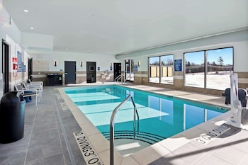 best western plus marquette hotel and suites