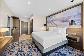 best western plus marquette hotel and suites