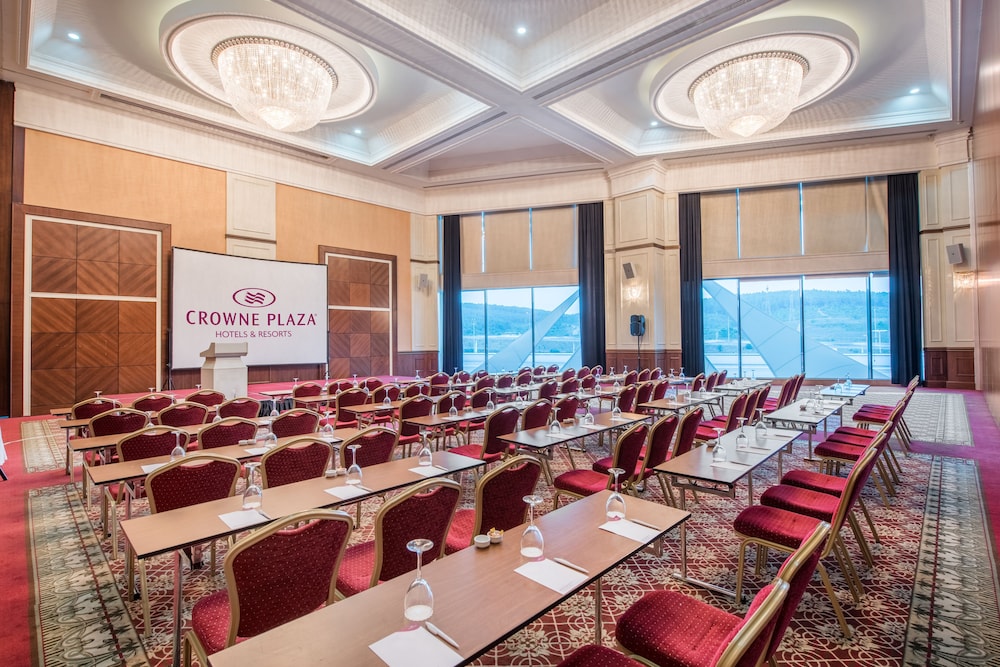 crowne plaza hotel istanbul asia by ihg