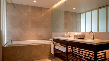 intercontinental hua hin resort by ihg