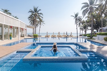 intercontinental hua hin resort by ihg