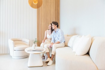 intercontinental hua hin resort by ihg