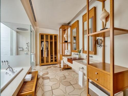 Intercontinental Hua Hin Resort By Ihg,Nong Kae>>Hua Hin,5 star